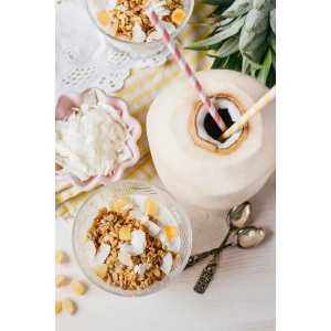 Eko darila Ročno izdelana granola – kokos in temna čokolada
